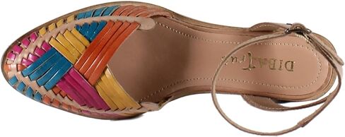 Diba True Womens Shootin Star Star Strap Sandals عرضية منخفضة منخفضة الكعب 1-2 " - Beige ، Multi in Kuwait