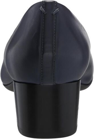 SoftWalk Women's Lynn Pump in Saudi Arabia