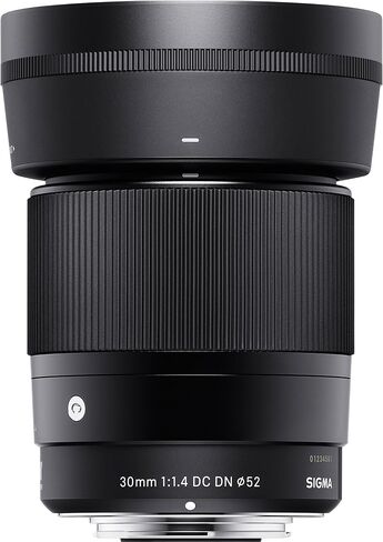 Sigma 30mm F1.4 DC DN عدسة معاصرة للكاميرات Sony E-Mountless 302965 مع حقيبة تصوير Deco Gear Backpack + UV Polarizer FLD Filter Kit and Accessories in Kuwait