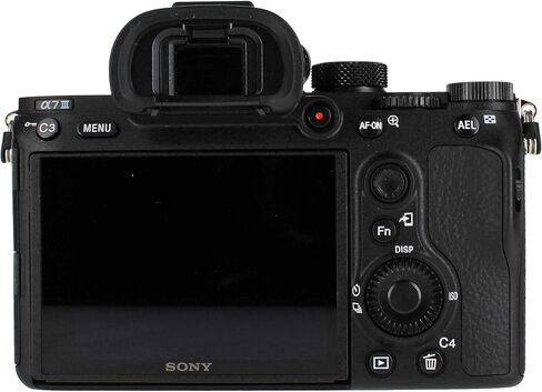 كاميرا Sony A7 III بدون مرآة (ILCE7M3/B) + 64 جيجابايت بطاقة ذاكرة + حقيبة + CARD READER + Flex Tripod + Hand Strap + Memory Wallet + Cap Keeper + Cleaning Kit (متجددة) in Saudi Arabia