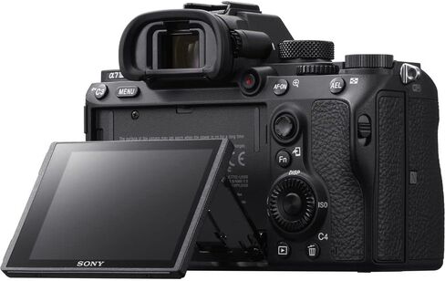 كاميرا Sony A7 III بدون مرآة (ILCE7M3/B) + 64 جيجابايت بطاقة ذاكرة + حقيبة + CARD READER + Flex Tripod + Hand Strap + Memory Wallet + Cap Keeper + Cleaning Kit (متجددة) in Saudi Arabia