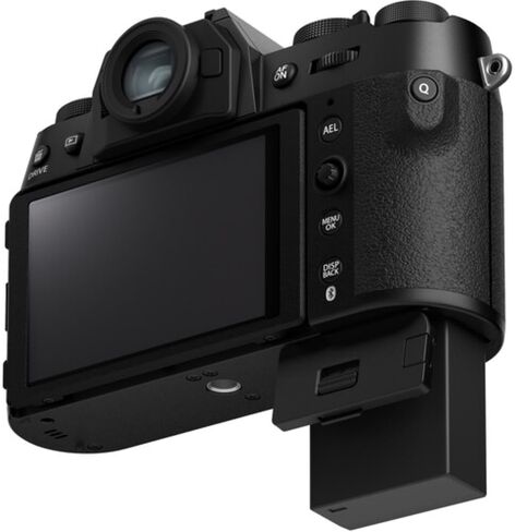 Fujifilm X-T50 كاميرا بدون مرآة | Black مجمعة مع Sigma 18-50mm f/2.8 DC DN العدسة المعاصرة + بطاقة ذاكرة 64 جيجابايت + شاحن البطارية + مرشح UV + طقم بداية الصورة + قطعة قماش التنظيف (7 عناصر) in Saudi Arabia