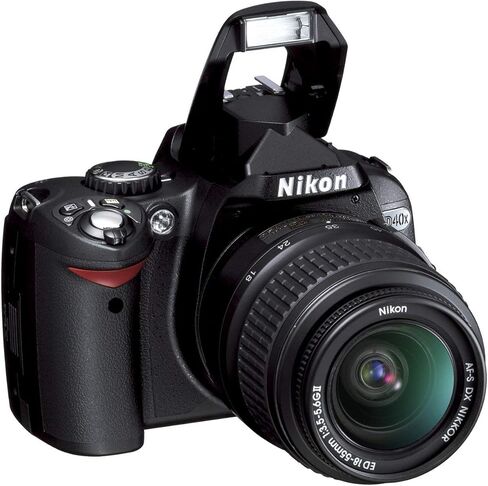 Nikon D40x 10.2mp كاميرا SLR الرقمية مع عدسة 18-55 مم f/3.5-5.6g Ed II AF-S DX Zoom-Nikkor (الطراز القديم) (متجدد) in Saudi Arabia