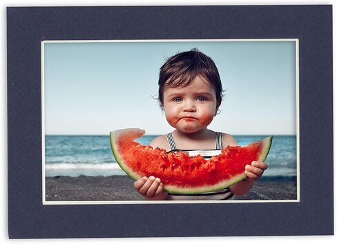 8x11 mat bevel cut for 5.5x8.5 photos - حمض الحامض البحري المسبق precut - للصور ، الصور ، تأطير - سمك 4 طلاء in Kuwait