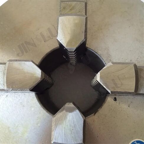 4 Jaws Chucks K12-130 Lathe Chuck in Saudi Arabia