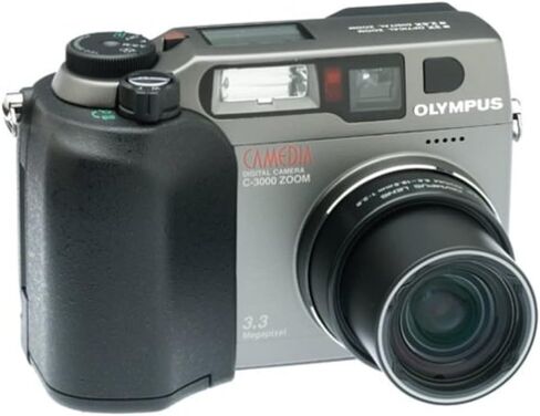 OM System Olympus C-3000 3.2mp الكاميرا الرقمية مع 3x Zoom البصري (متجدد) in Kuwait