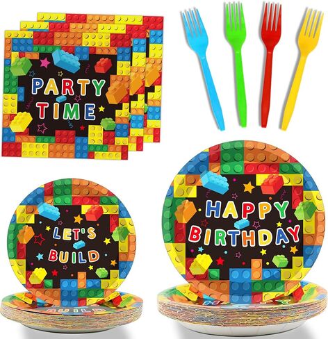 gisgfim 96 Pcs Christmas Party Supplies Paper Plates Napkins Christmas Checkered Buffalo Plaid Snowflake Party Tableware Disposable Dinnerware Decorations Favors for Holiday Xmas Party Serves 24 in Saudi Arabia