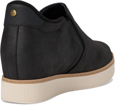Skechers Liles Lands Free-Ins: Hush Up Loafer in Saudi Arabia