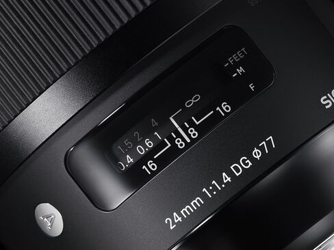 Sigma 24mm F/1.4 DG HSM Art Lens لـ Canon EF (متجدد) in Kuwait