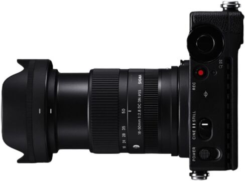 Sigma 18-50 مم F2.8 DC DN العدسة المعاصرة للكاميرات Canon RF Mount Mirrorless (متجددة) in Kuwait