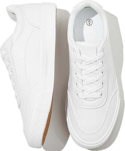 أحذية رياضية جلدية بيضاء من النفاق للنساء أحذية تنس أحذية للأزياء للنساء. in Kuwait