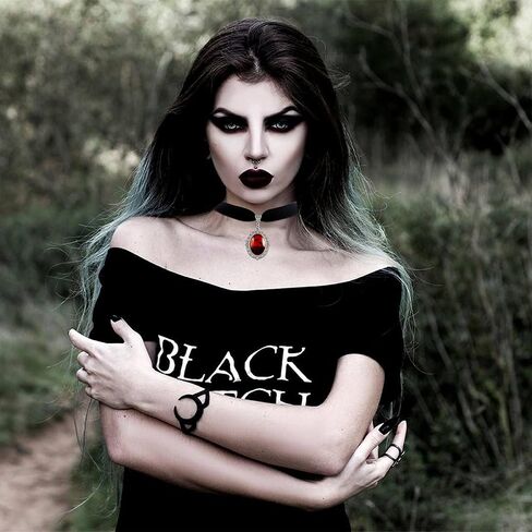 DAYANEY Magnetic Necklace for teen girls,y2k Magnet heart Necklace jewelry for daily Outfits,silver necklace Big heart puffy pendant as teen girl gift on birthday in Kuwait