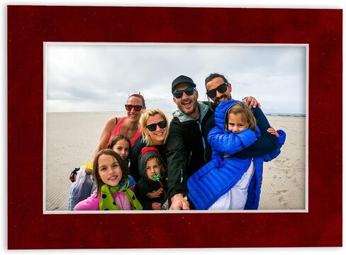 8x12 MAT Bevel Cut for 5.5x8.5 Photos - حمض خالٍ من المطبوخ الأحمر الساطع المسبق - للصور ، الصور ، تأطير - سماكة 4 فترات in Kuwait