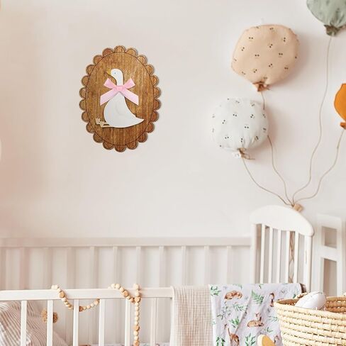 Weysat Goose Decory Decory Wooden One Silly Goose Wall Art مع القوس الوردي الحقيقي ، والحيوانات المضحكة صورة بطة الجدار المزرعة الأوز العمل الفني لزخارف غرفة الحضانة in Saudi Arabia