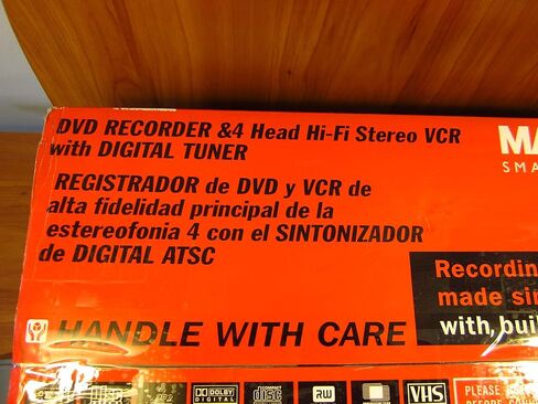 مسجل DVD Magnavox ZV450MW8 و Combo VCR مع موالف رقمي [إلكترونيات] (متجدد) in Kuwait