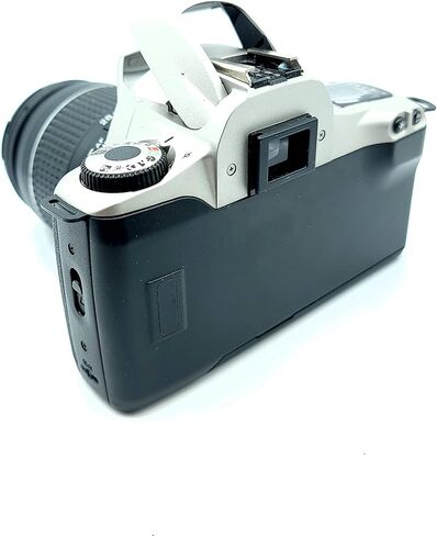 Canon EOS Rebel 2000 35mm Film SLR Camera Kit with 28-80mm Lens in Saudi Arabia