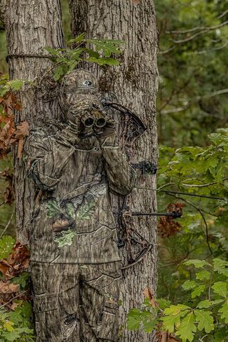 سترة بغطاء رأس مموهة قياسية للرجال من Mossy Oak مصنوعة من الصوف لأداء الصيد in Saudi Arabia