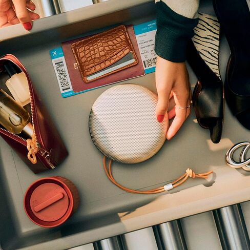 بانج آند أوليوفسن بيوسوند A1 3rd Gen Portable Bluetooth مكبر صوت مع 3 ميكروفونات ، مهد إلى Cradle (C2C) الجرانيت الدافئ المعتمد in Kuwait