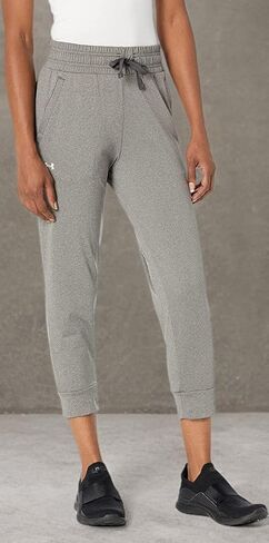 Under Armour Women's HeatGear Capri in Kuwait