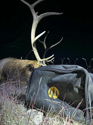 Field Dressing kit, Kill kit, Game Bags, tarp, Leak Proof Meat Bag, Paracord Rope, Nitrile Gloves, Shoulder Gloves, Flagging Tape, Large Cleaning Wipes, elk, Deer, Black in Saudi Arabia