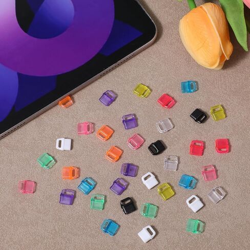 50pcs قابس الغبار USB C ، سحر غطاء المنفذ من النوع C مع فتحة معلقة ، واقي مقابس بلاستيكية ، واقي USBC COVERS لجميع أجهزة الكمبيوتر المحمولة المحمولة الهواتف الذكية (ملونة) in Kuwait