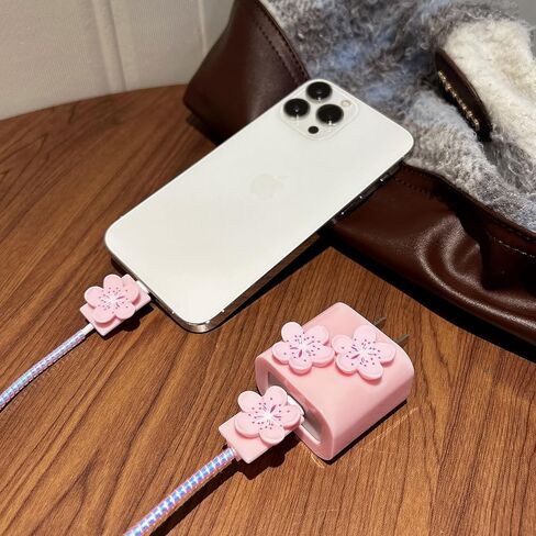 واقي كابل زهور لطيف لغطاء شاحن iPhone ، براعم الكرز الأزهار ثلاثية الأبعاد ، واقي الحبل الشاحن للنساء ، in Kuwait