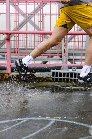 Swiftwick- FLITE XT FIVE Running & Golf Socks, Fitness, Ultimate Stability, Non-Slip Crew Socks in Kuwait