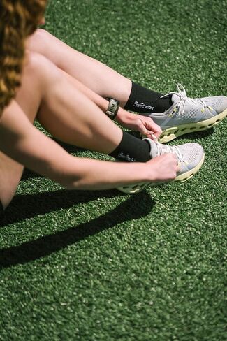 Swiftwick- FLITE XT FIVE Running & Golf Socks, Fitness, Ultimate Stability, Non-Slip Crew Socks in Kuwait