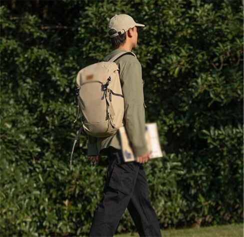 Large capacity leisure backpack outdoor hiking mountaineering backpack large capacity bag in Saudi Arabia