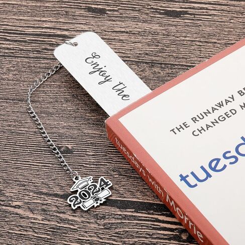 Graduation Gifts Class of 2024 Senior Bookmarks Gifts for Him Her Inspirational Grad Gifts Students Gifts for High Middle Medical Nurse School Students Motivational Gifts Surgery Graduate from Mom Dad in Kuwait