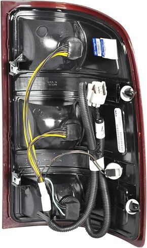 Dependable Direct Passenger Side (RH) Tail Light Assembly For 2007-2013 GMC Sierra 1500 (SL, SLE, SLT, WT) - 2007-2010 GMC Sierra 2500 HD - GM2801208 - Includes Bulb in Kuwait