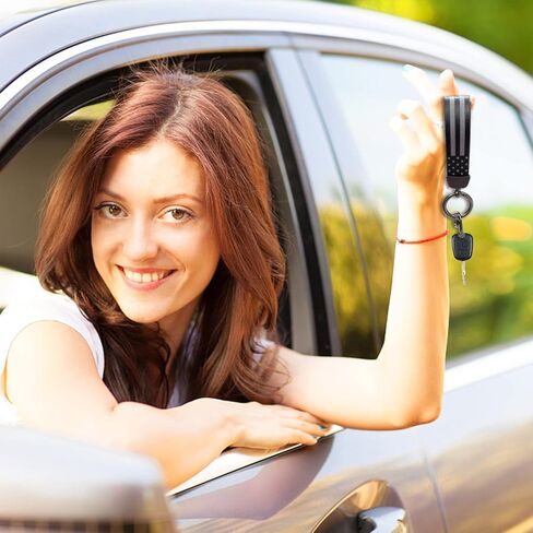 سلسلة مفاتيح سيارة بعلم الولايات المتحدة الأمريكية باللون الأسود، إكسسوارات سيارات للرجال، سلسلة مفاتيح سيارة، سلسلة مفاتيح سيارة للرجال. in Kuwait