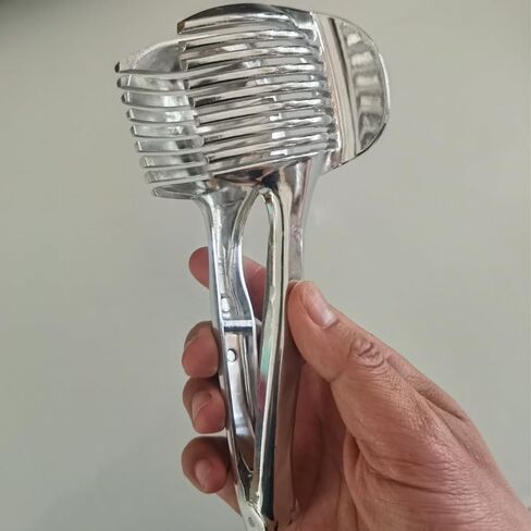 شريحة الليمون من الألومنيوم المتميزة ، والفضة ، وقطع طعام المطبخ مع مقبض ، و 18.5x8cm ، وأداة تقطيع موحدة للفواكه والطماطم in Kuwait