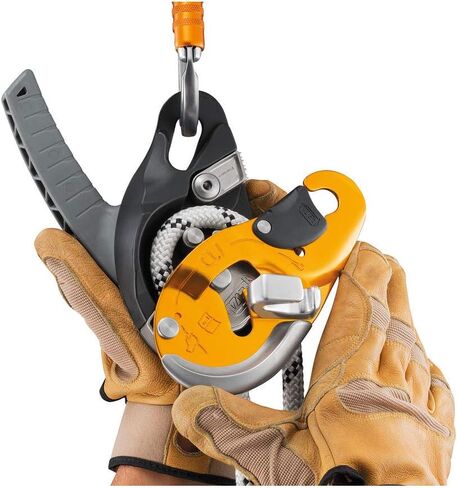 PETZL I'd EVAC Rope Descender 10-11.5mm NFPA ANSI in Saudi Arabia