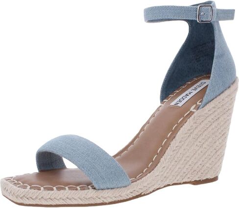 صندل نسائي من Steve Madden بكعب عريض in Saudi Arabia
