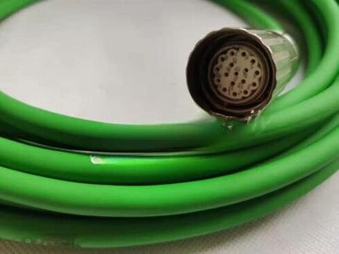 1PCS New Servo Cable SIBAAA0160 16M in Saudi Arabia
