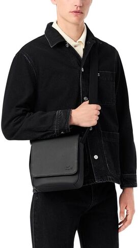 حقيبة لاكوست كلاسيك فلاب كروس، باللون الأسود in Saudi Arabia