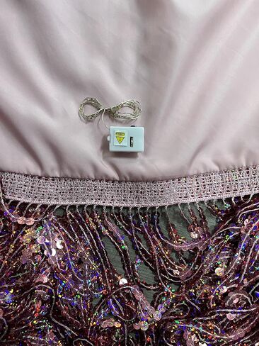 سترة نسائية من DRESBE مضاءة بالترتر بشراشيب فضية LED ترتر شرابة وأكمام طويلة معطف أمامي مفتوح لحفلات النوادي والحفلات in Kuwait