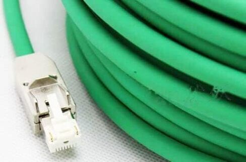 1pcs جديد ل S120 شبكة شبكية المشفر الكابل 6FX5002-2DC00-1BA0 10M in Kuwait