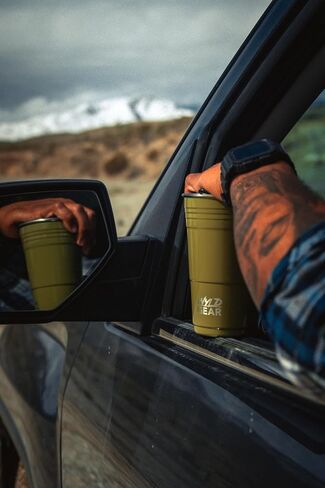 Wyld Gear Wyld Cup - الفولاذ المقاوم للصدأ ، كوب حفلة معزول بالفراغ مع غطاء - 24 أوقية برتقالية محترقة in Saudi Arabia