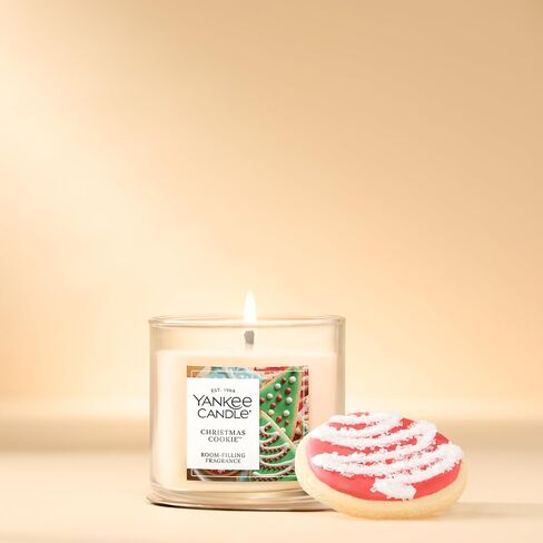 Yankee Candle Balsam & Cedar Scented, Signature 4.3oz Small Tumbler Single Wick Candle, Over 20 Hours of Burn Time, Christmas | Holiday Candle in Kuwait