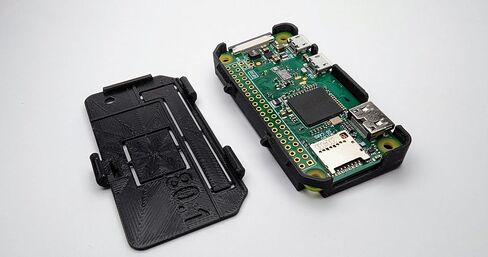 حالة الحماية المدمجة العامة PI Zero Zero (نظرة ألياف الكربون الأسود) in Saudi Arabia