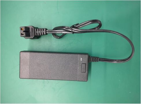 14.5v4.1a 14.5v6a محول طاقة ثلاجة السيارة in Saudi Arabia