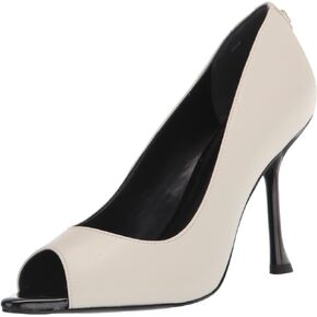 GUESS Women's Jaane Pump