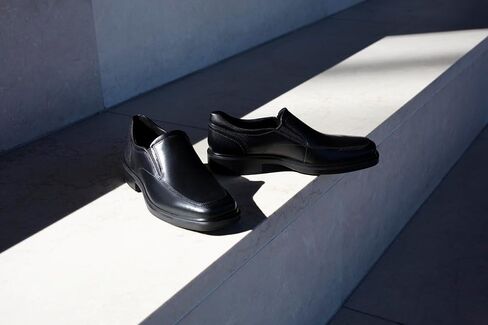 ECCO Men's Helsinki 2.0 Apron Toe Slip-on Loafer in Saudi Arabia