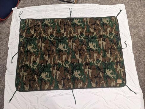 بطانة العسكرية العسكرية Camo Woobie معزولة التخييم بطانية محمولة خفيفة الوزن مقاومة للماء المشي لمسافات طويلة في الهواء الطلق البقاء على قيد الحياة في الهواء الطلق in Saudi Arabia