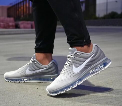 Nike Mens Air Max 2017 849559 012 - Size 9 in Saudi Arabia