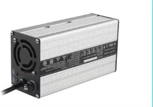 37.8V 3A Charger 33.3V Li-ion بطارية الشاحن الذكي المستخدم في طاقة بطارية 9S LI-ion عالية (DC ، 3) in Saudi Arabia