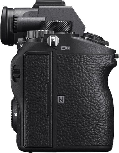 كاميرا Sony A7R IIIA بدون مرآة مع Fe 28-70mm f/3.5-5.6 و E 55-210mm f/4.5-6.3 و 420-800mm f/8 lens + 128 gb ذاكرة + بطارية إضافية + حالة كاميرا + أكثر (حزمة 26pc) in Saudi Arabia