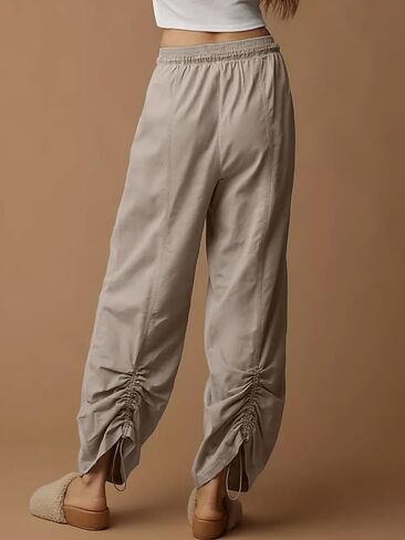 سروال باراشوت نسائي من Simplee سروال كارجو بخصر مطاطي برباط واسع الساق سروال فضفاض Y2k in Kuwait